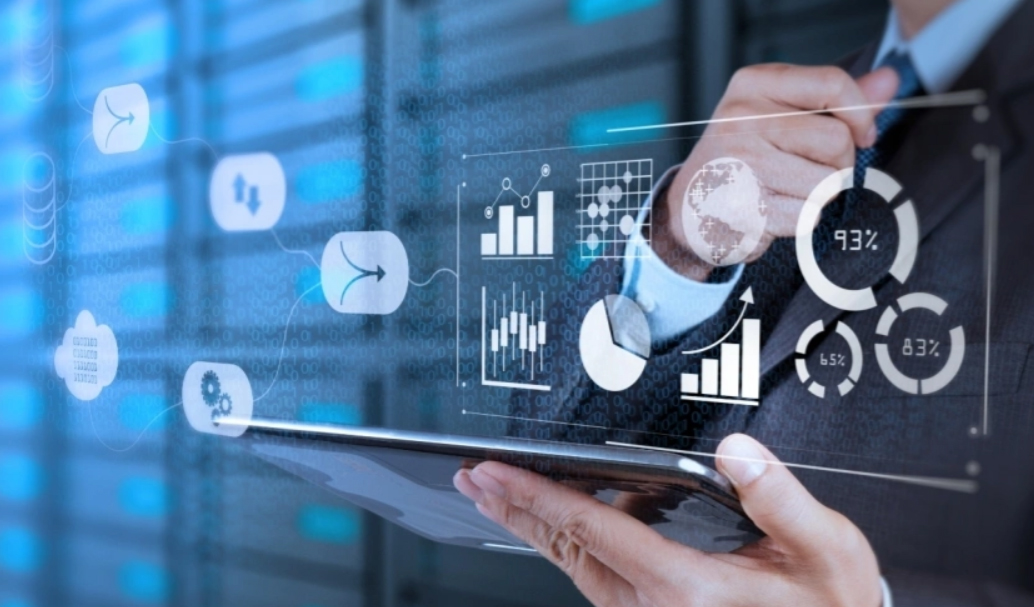 2025年10月29日东华软件发布三季报，机构持股情况曝光