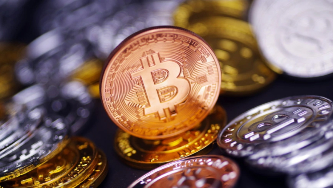 中国公募基金20年发展回顾：资产管理规模达12.17万亿，累计盈利超2万亿