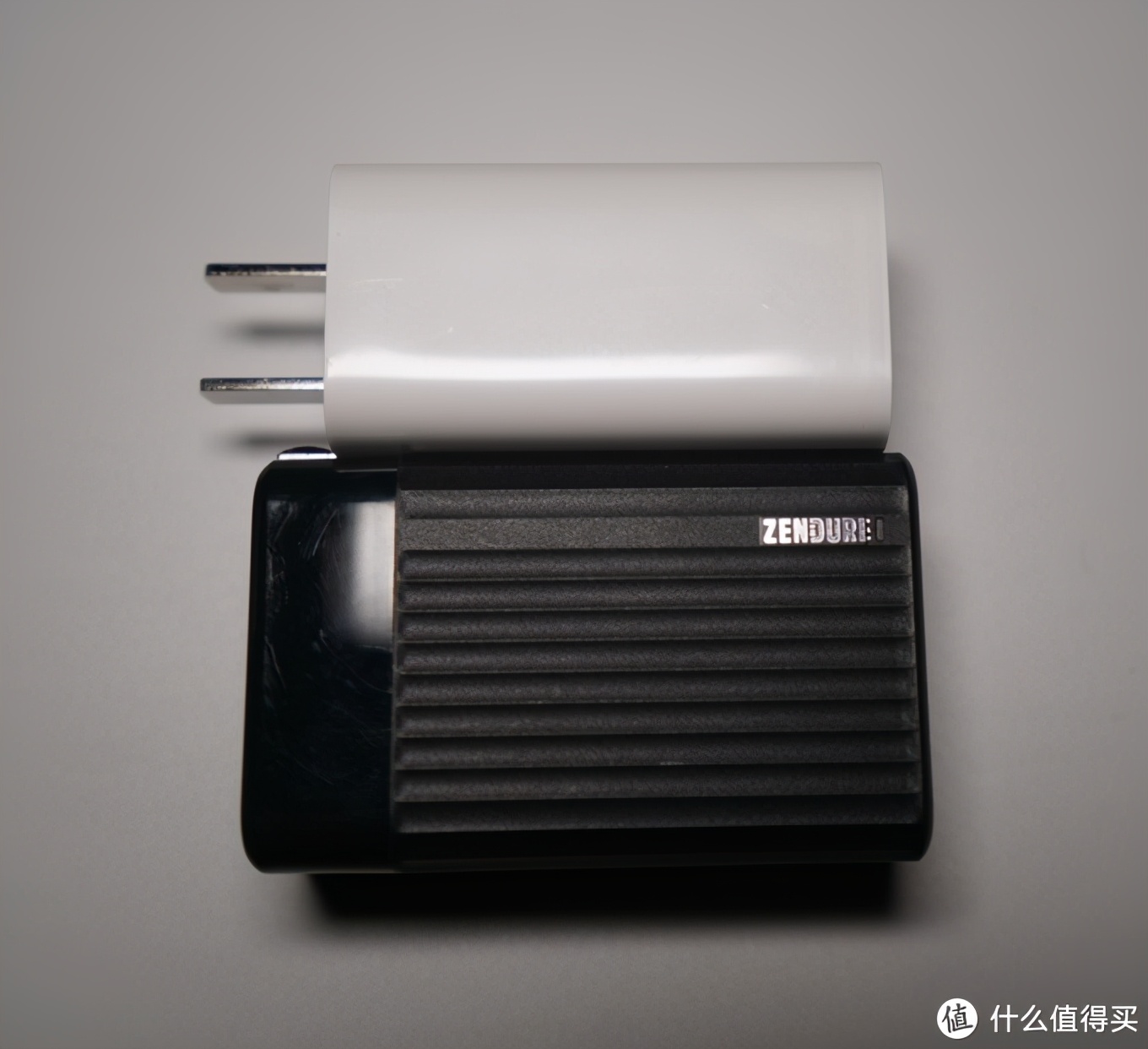 苹果生态全家桶周边推荐_macbook和thinkpad_iPhone 12 Pro Max 使用感受