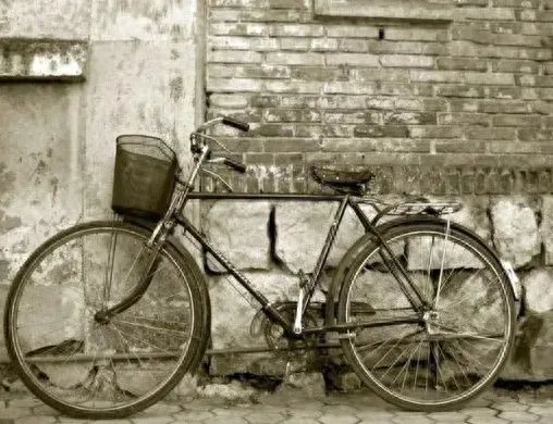 凤凰单车三转一响_凤凰牌单车历史_凤凰汽车是真的假的