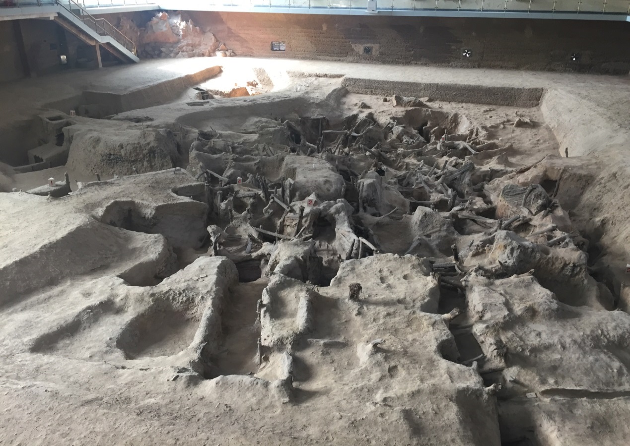 黑色金属矿石_黑色金属矿山_矿山黑色金属标志图片