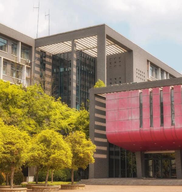 江西财经大学中俄2+2国际本科项目优势分析_2025江西财经大学分数线_江西财经大学中俄2+2国际本科报名流程