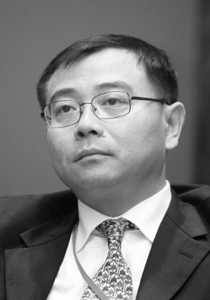 哈继铭 汇率_人民币汇率维稳_人民币国际化机遇