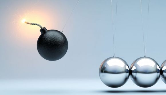  二三四五 股价闪崩 回购股份 __二三四五股票股吧