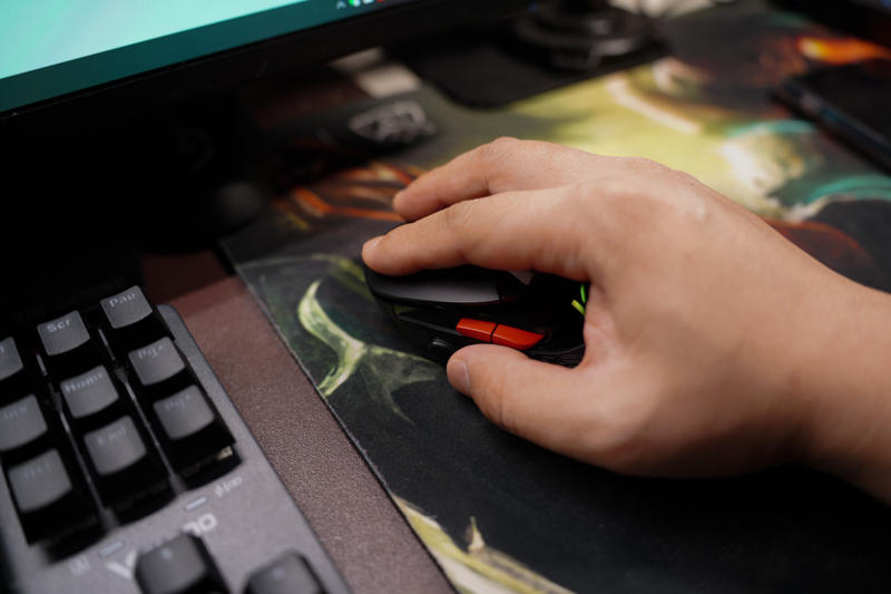 雷柏V500PRO-87多模版键盘_雷柏v500s合金版怎么样_雷柏VT960赛博朋克版鼠标