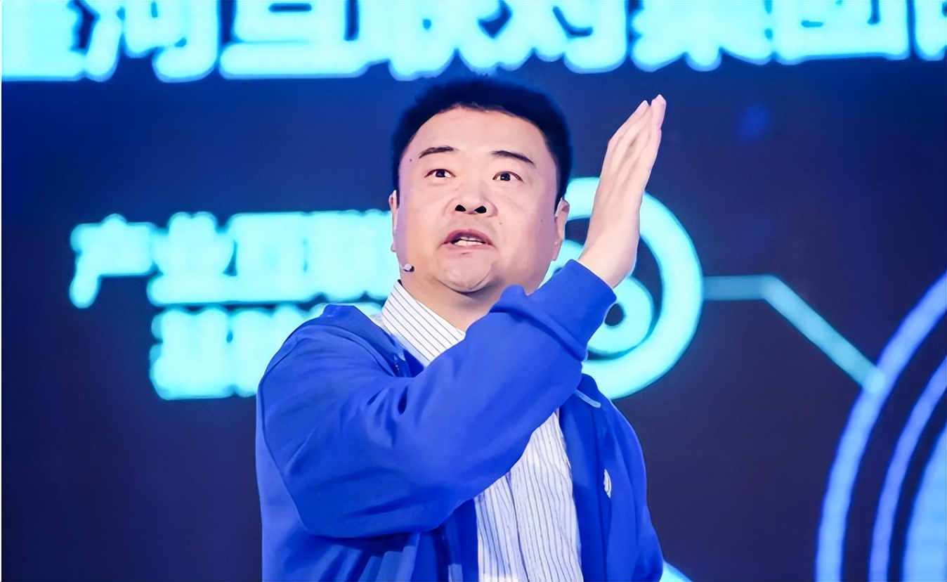 徐茂栋 天马股份 卷钱跑路_天马股份重组