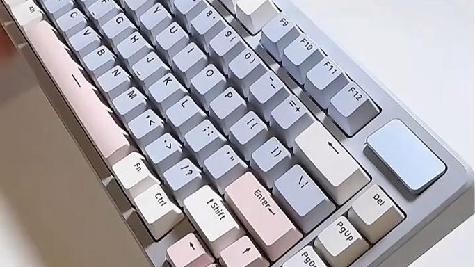 雷柏V500RGB合金版幻彩游戏机械键盘灯效怎么样？